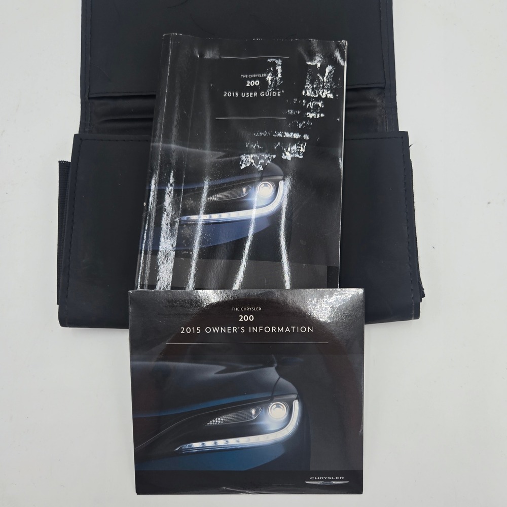 2015 Chrysler 200 Owner's Manual Guide Book Set OEM W/ Case